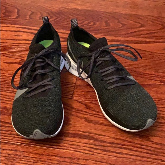 Nike Shoes - Nike Zoom Fly Flyknit Women’s Running Shoe Sz 7!